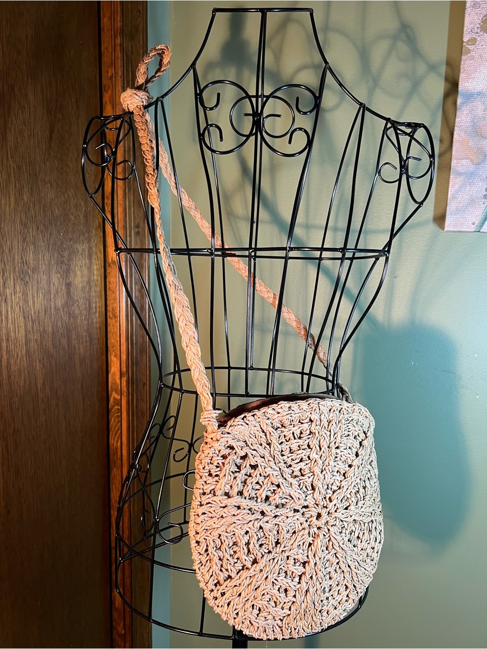 Round Crochet Crossbody Bag – Natural Cream